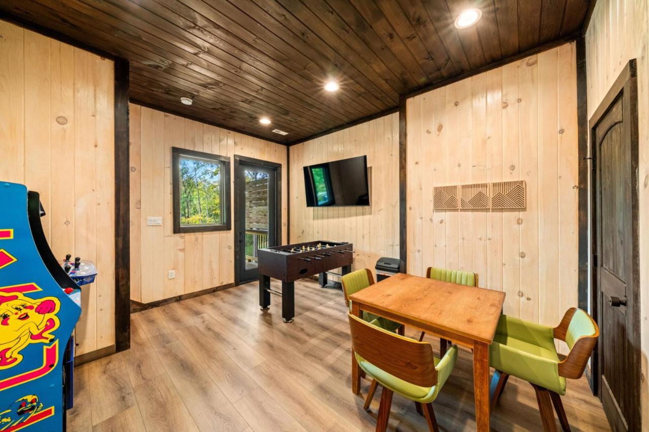 Cozy Cove Retreat W Lake View Hot Tub Firepit Dandridge Buitenkant foto