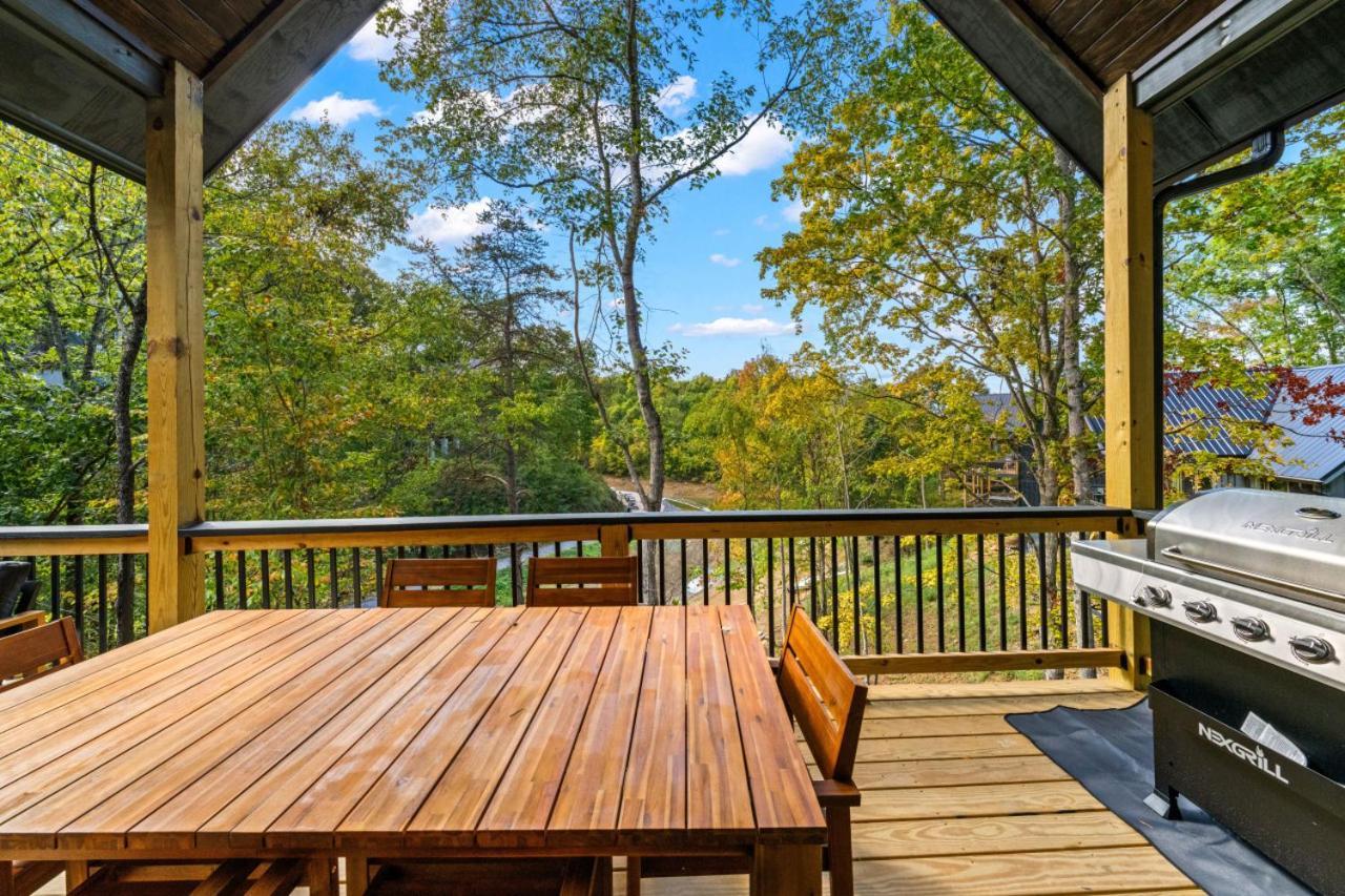 Cozy Cove Retreat W Lake View Hot Tub Firepit Dandridge Buitenkant foto