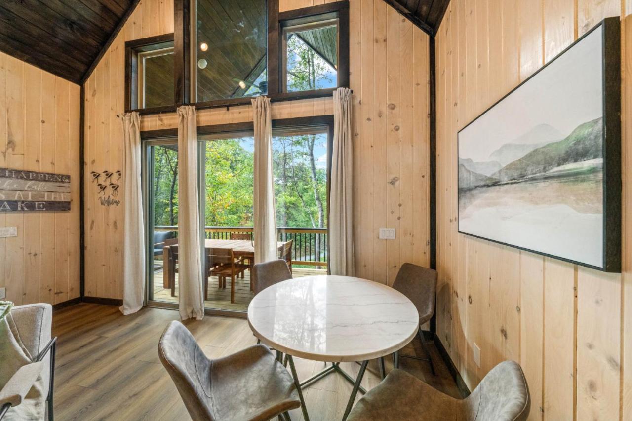 Cozy Cove Retreat W Lake View Hot Tub Firepit Dandridge Buitenkant foto