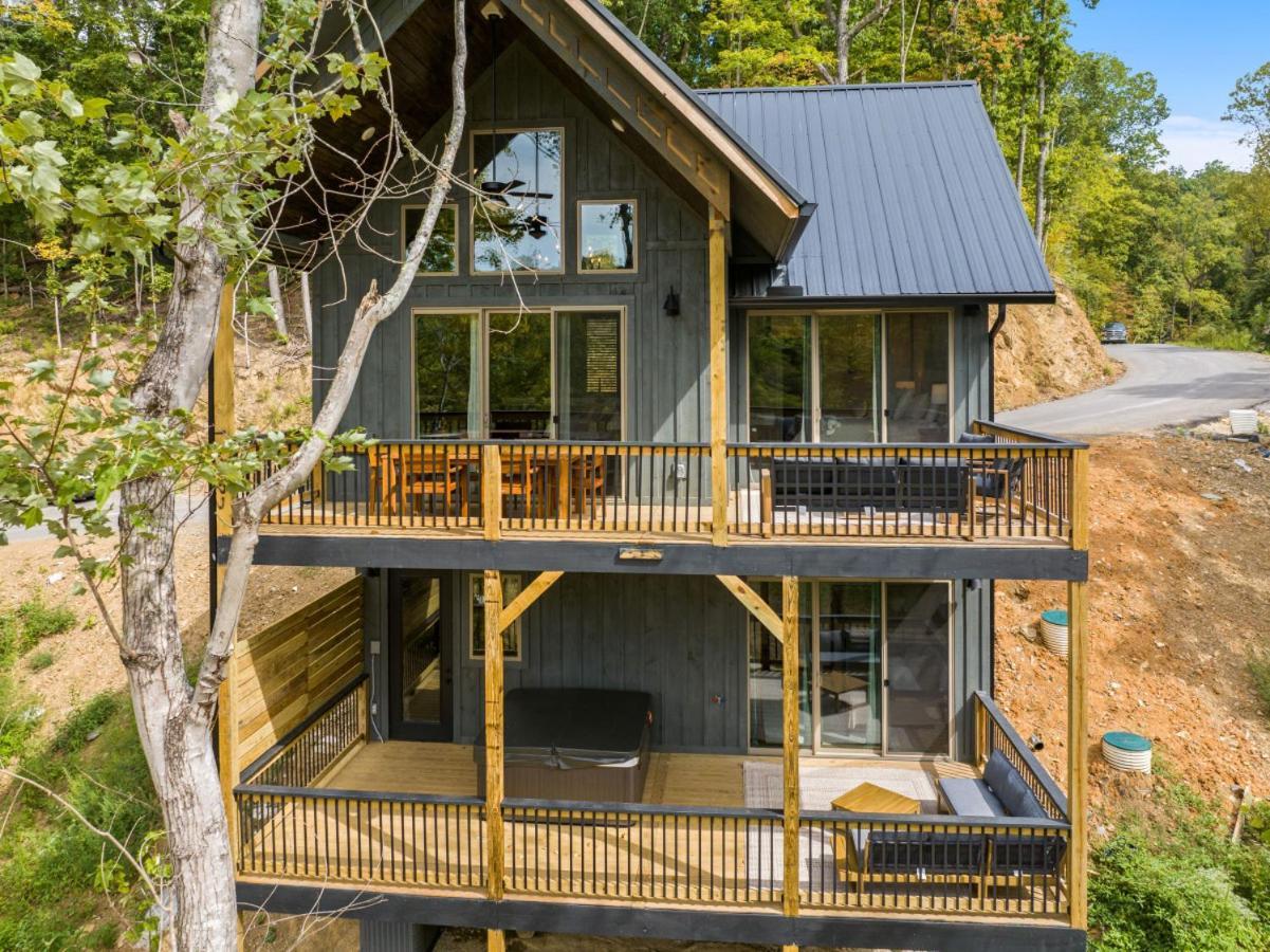 Cozy Cove Retreat W Lake View Hot Tub Firepit Dandridge Buitenkant foto